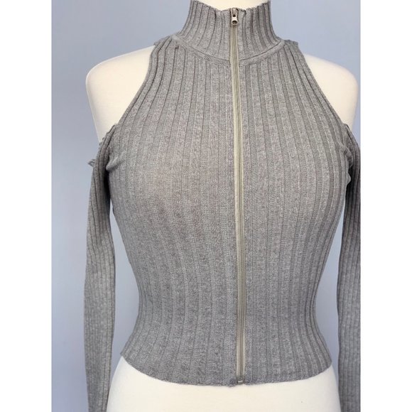 Open Shoulder Zipper Top - Picture 1 of 5